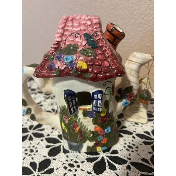 Lights of Cobblestone Village Blossom Shop - Picture 5 of 7